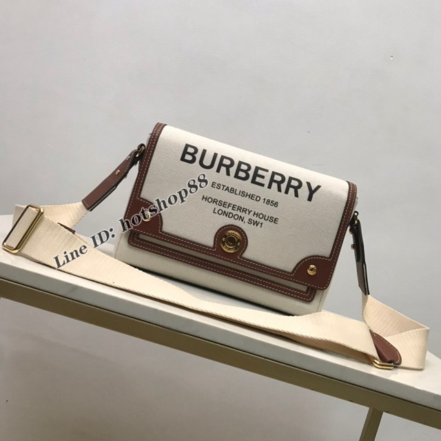 Burberry專櫃新款背斜女包 巴寶莉經典帆布配皮翻蓋女士肩背包 yxb1505